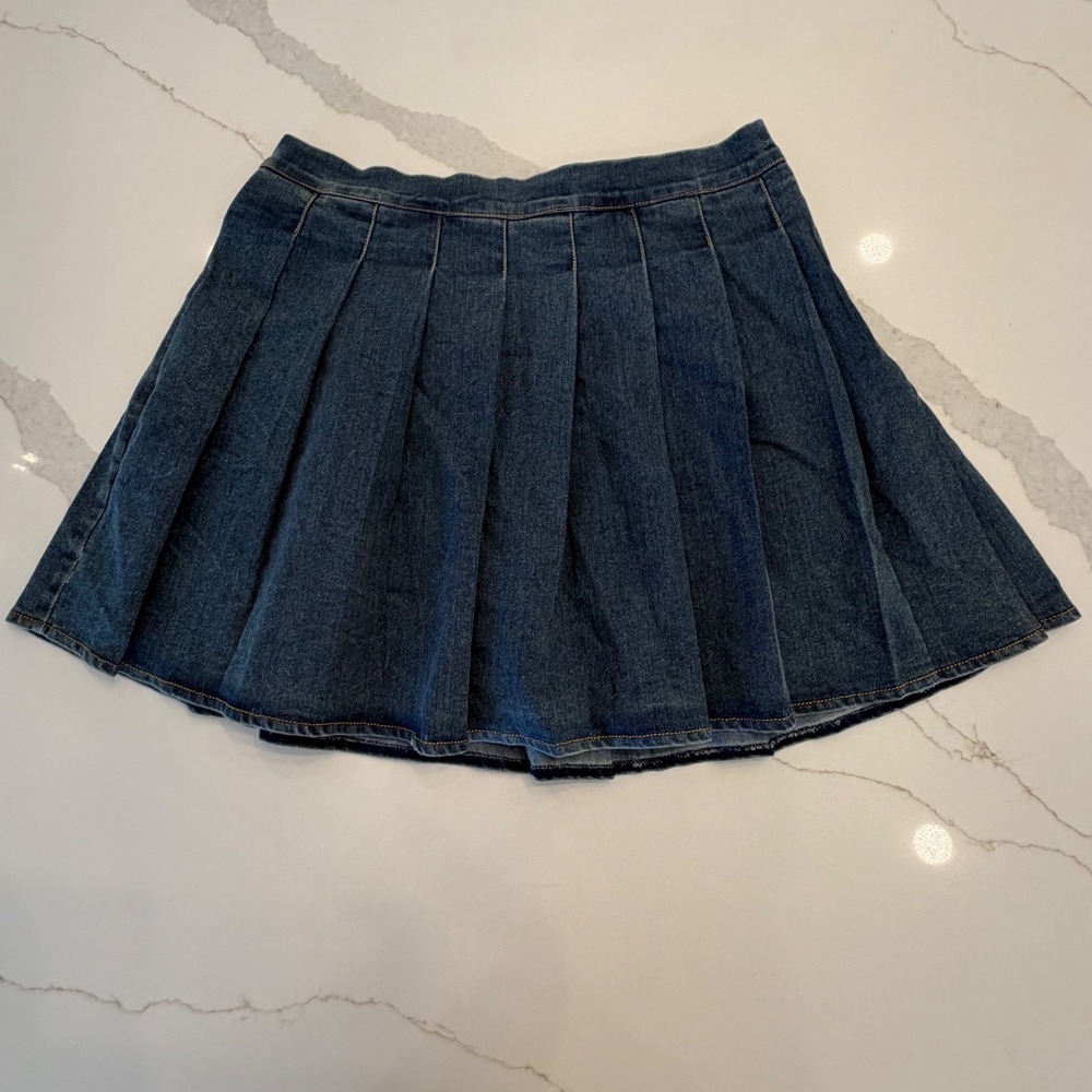 Fashion Wildcat Women Pleated Denim Mini Skirt Dark Wash Blue L 6K1064-1 NWT